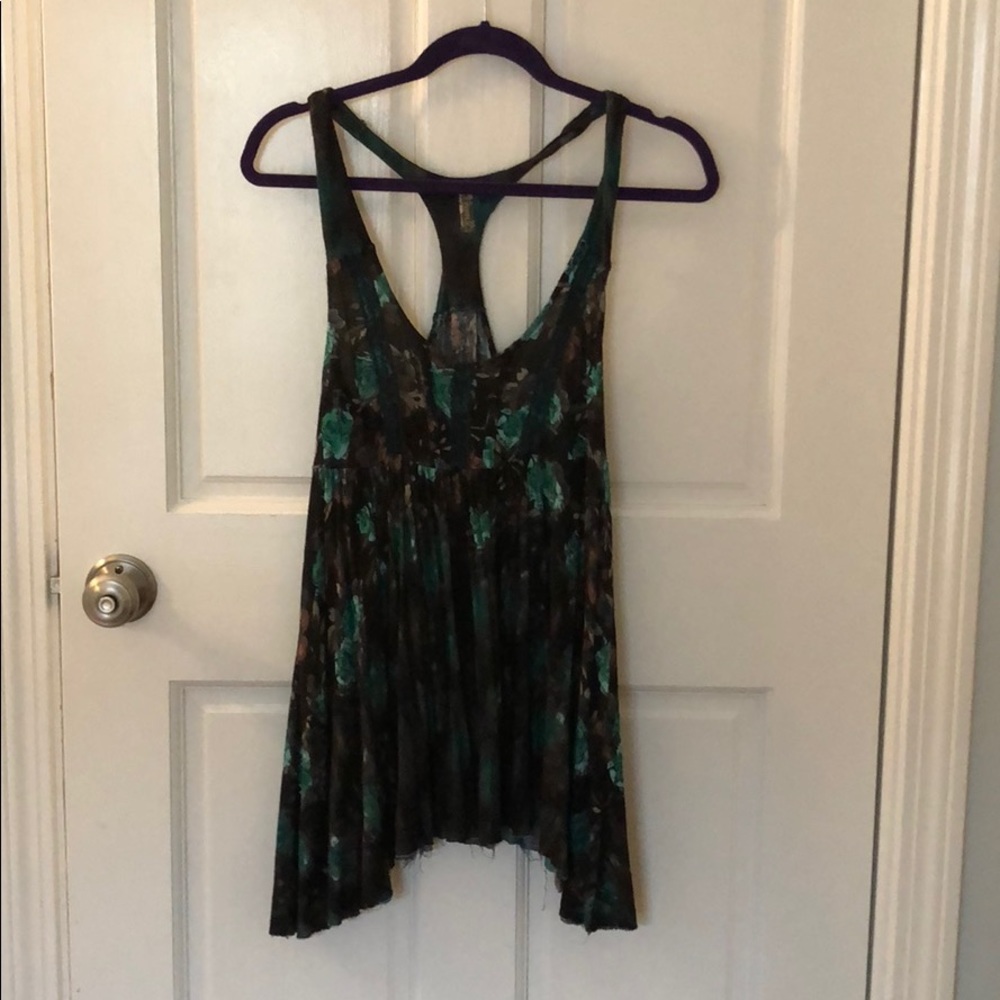 Blue, brown and black floral top